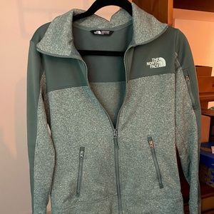 Green NorthFace Women's Medium